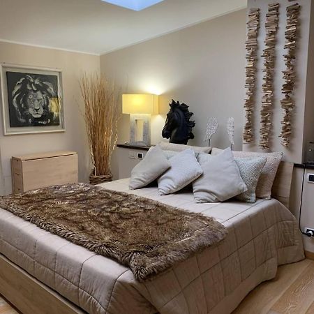 Residenza Taliedo, In Casa Privata, Abitata, Solo Camera Doppia E Bagno Personale 밀라노 외부 사진